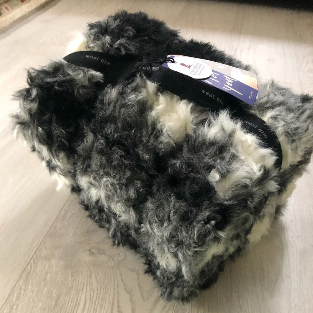 NWT West Elm Faux Fur Shearling Throw Blanket